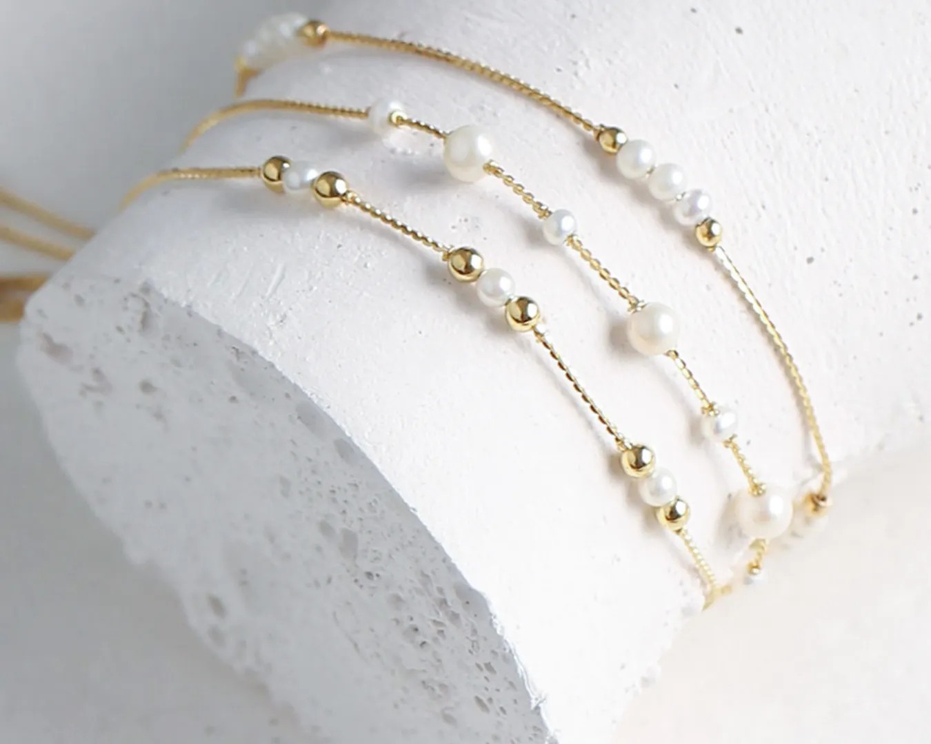 Model Gelang Emas Termewah Tunjang Penampilan Anggunmu